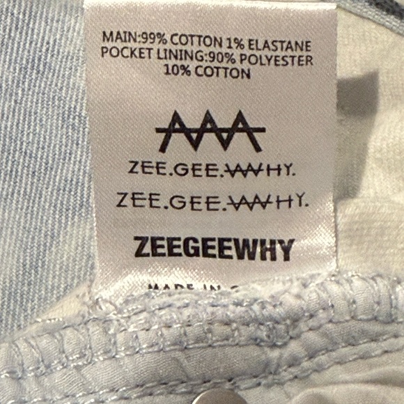 ZVY 27 Straight Up HiRise Acid Washed RelaxedJeans - Picture 7 of 7